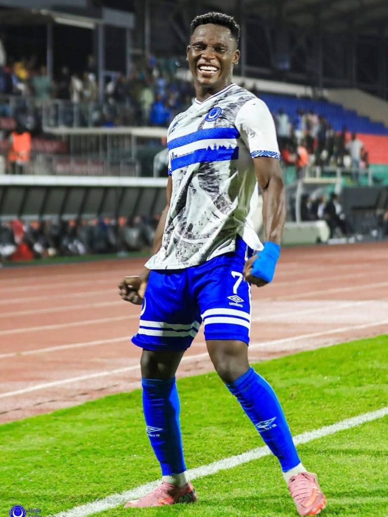 Jean Claude Girumugisha : L'Étoile Montante du Football Africain