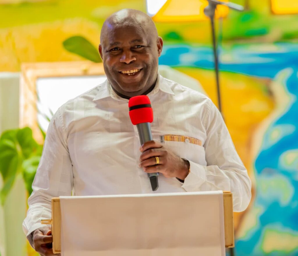 Le Président Ndayishimiye appelle à l'union de la foi et du travail
