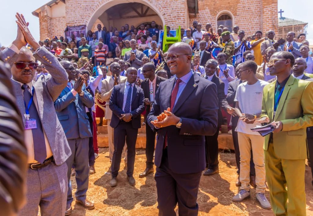 Le Premier Ministre salue la contribution de l'Église pentecôte au développement du Burundi