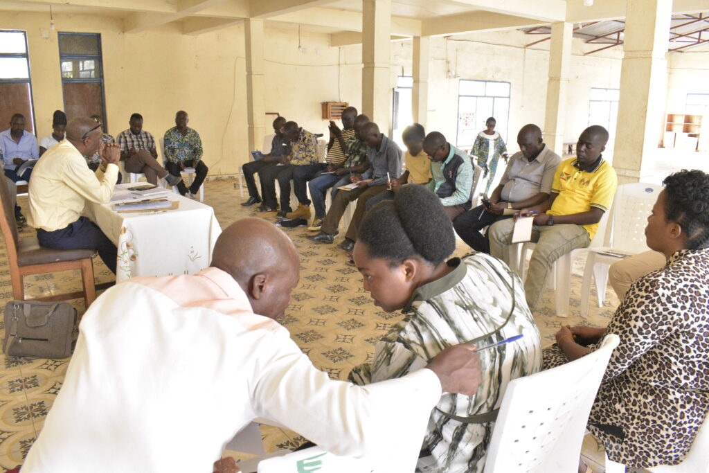 Comité d'agriculteurs pour la protection environnementale à Mpanda